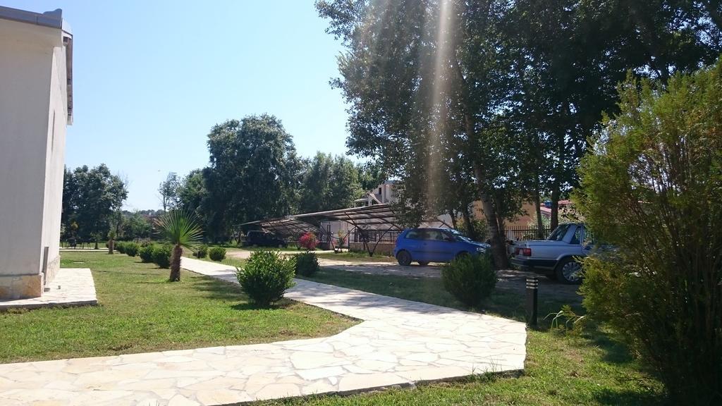 Beni Bungalows Улцинь Экстерьер фото