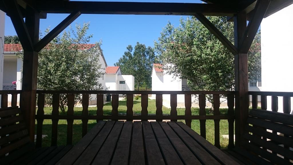 Beni Bungalows Улцинь Экстерьер фото