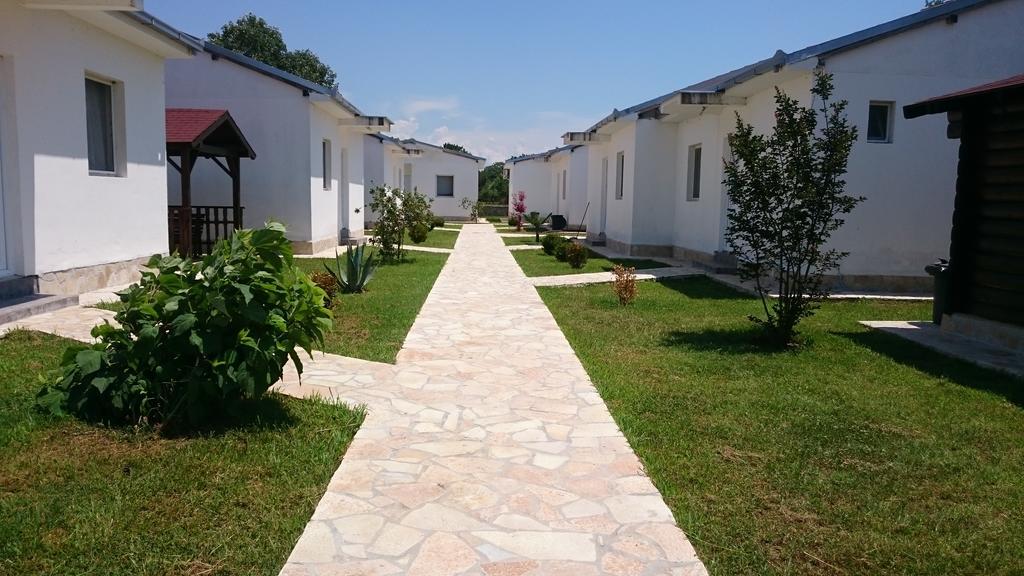 Beni Bungalows Улцинь Экстерьер фото