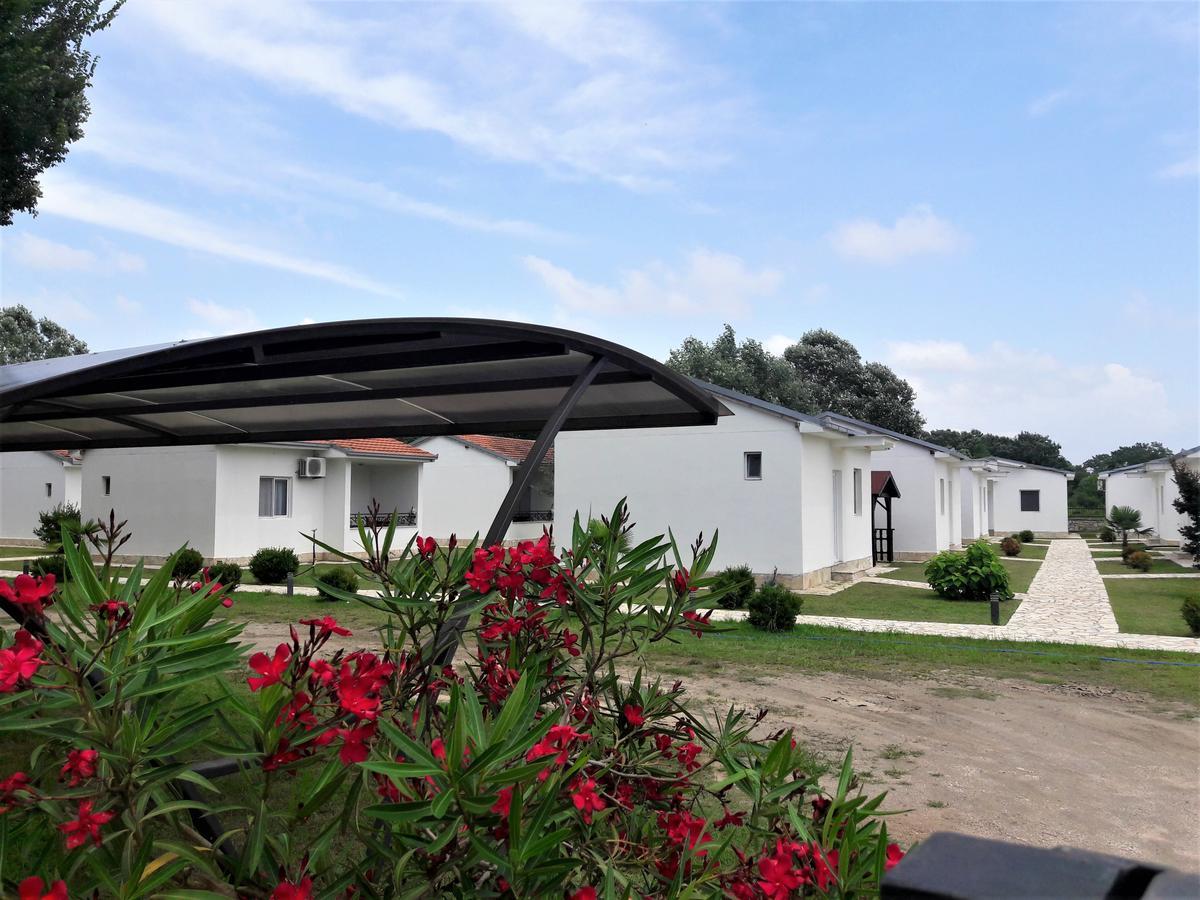 Beni Bungalows Улцинь Экстерьер фото