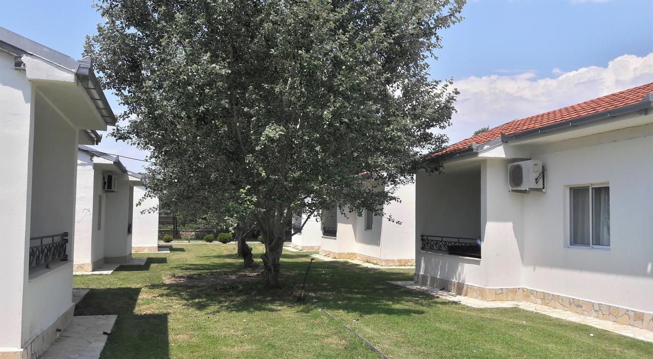 Beni Bungalows Улцинь Экстерьер фото
