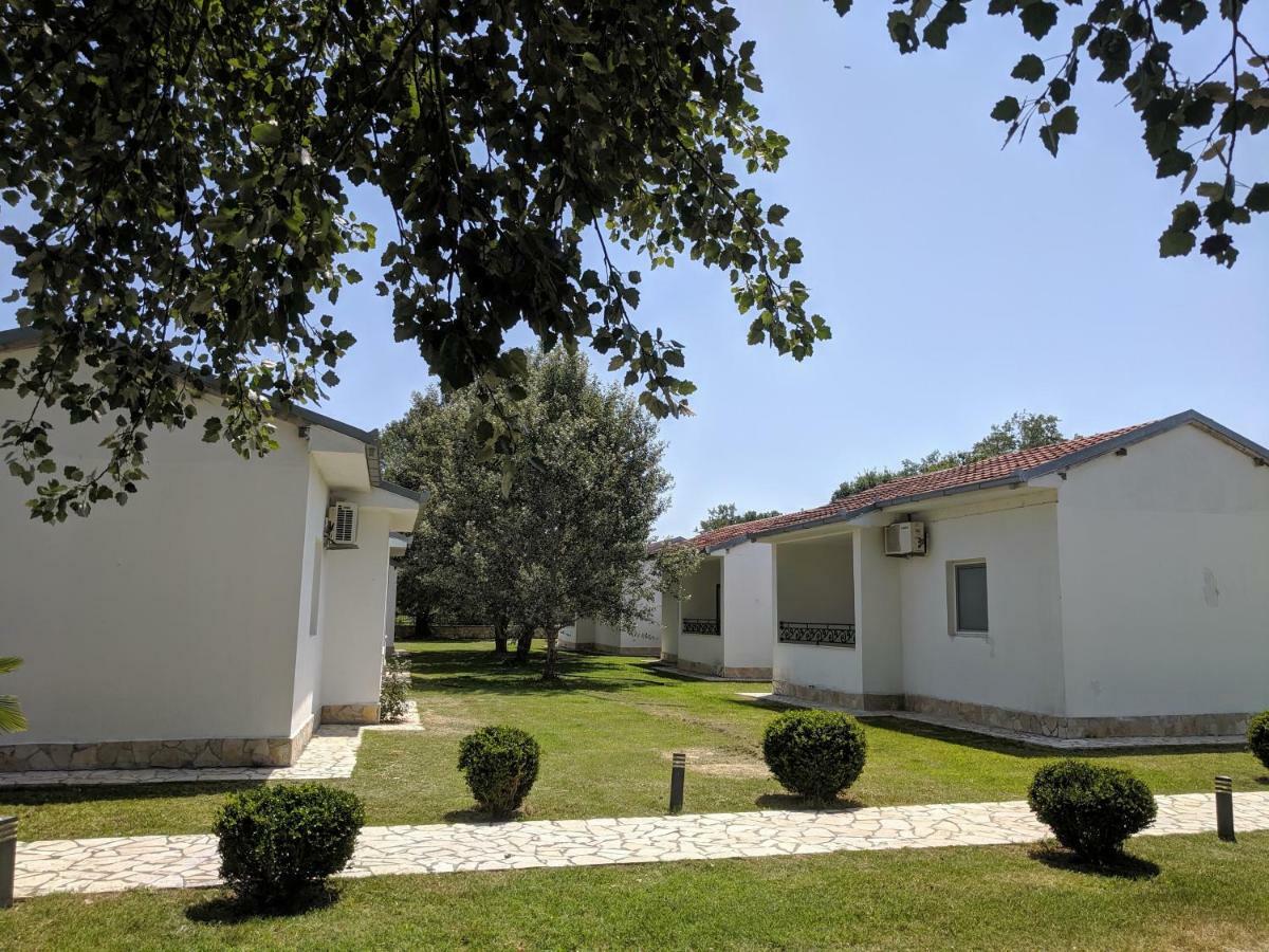 Beni Bungalows Улцинь Экстерьер фото